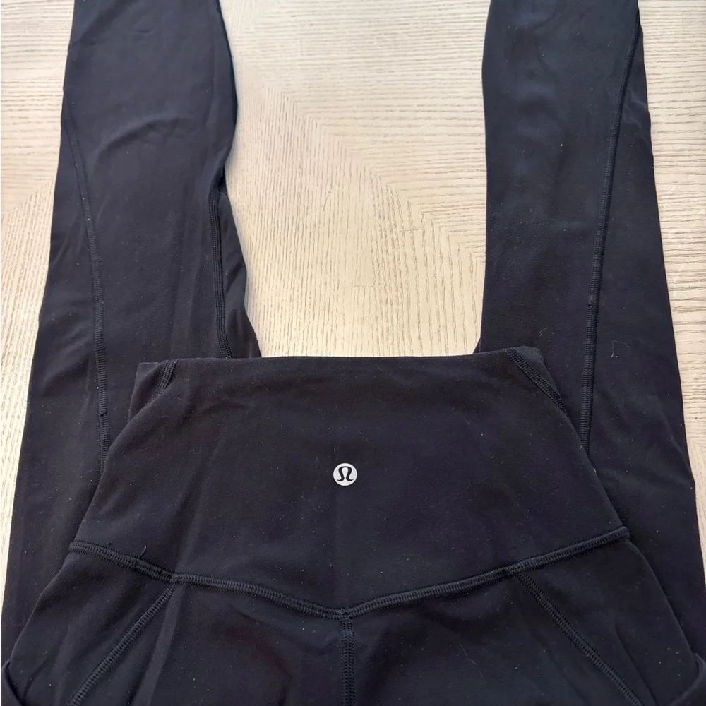 Lululemon Black Leggings Sz 2 - Picture 2 of 8